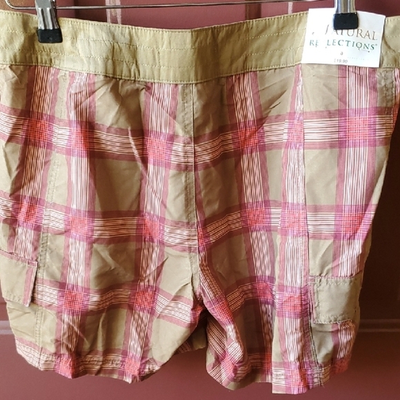 Natural Reflections Red and Tan Plaid Women's Cargo Shorts - Picture 6 of 9